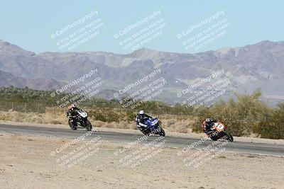 media/Dec-07-2025-CVMA (Sun) [[3e7d2de5dc]]/Race 4-Supersport Middleweight/